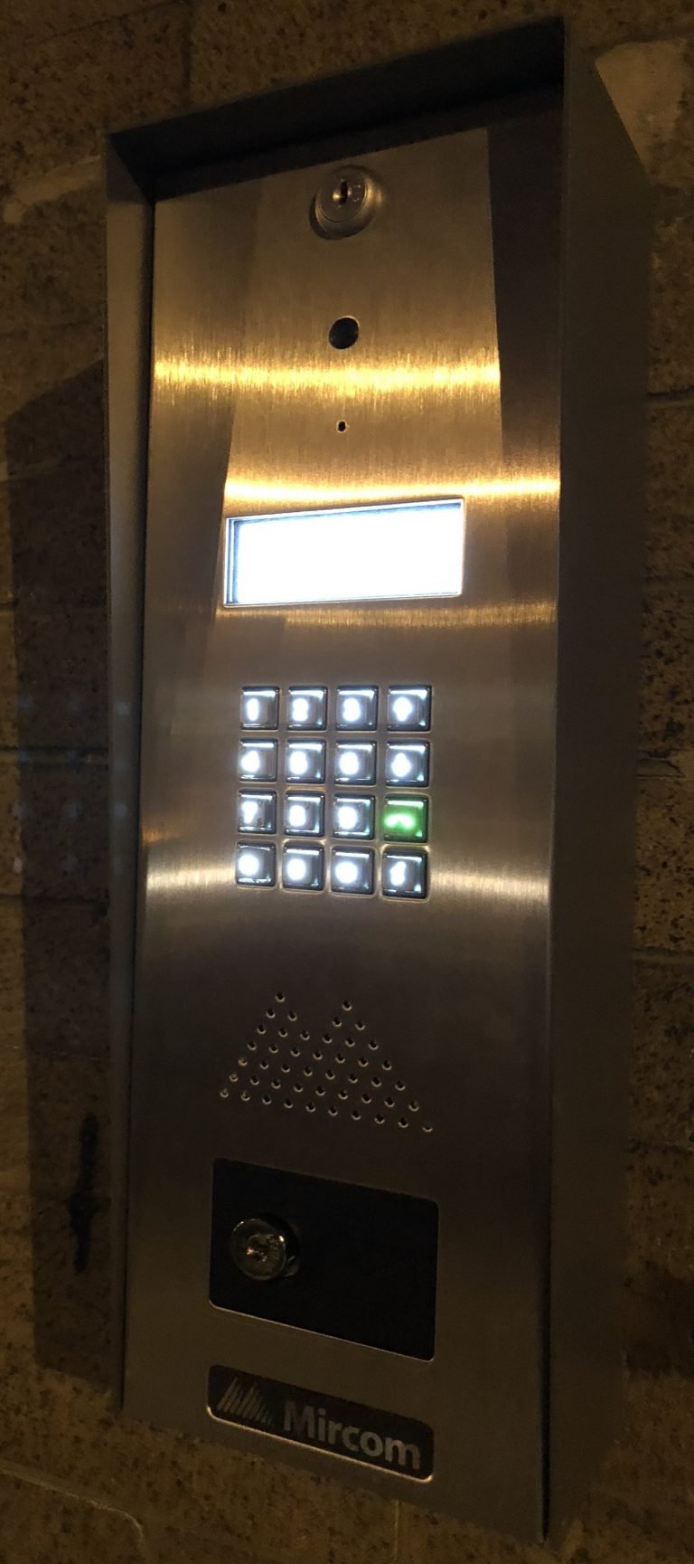 CONTRÔLE D'ACCÈS MONTREAL 5148369097 REPARATIONSINSTALLATIONS SHAY